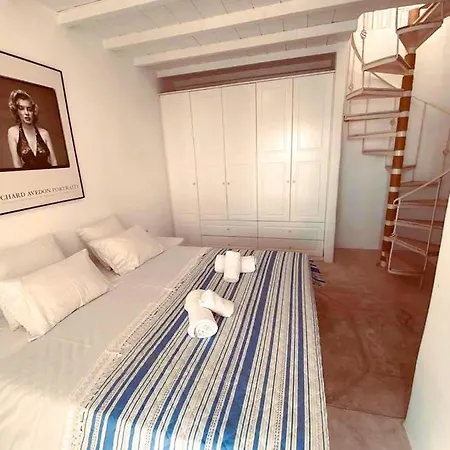 Viento Of Mykonos *